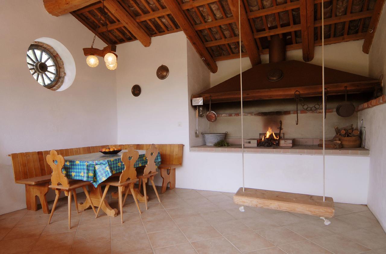 Agriturismo Sondrea Sinio Exterior photo