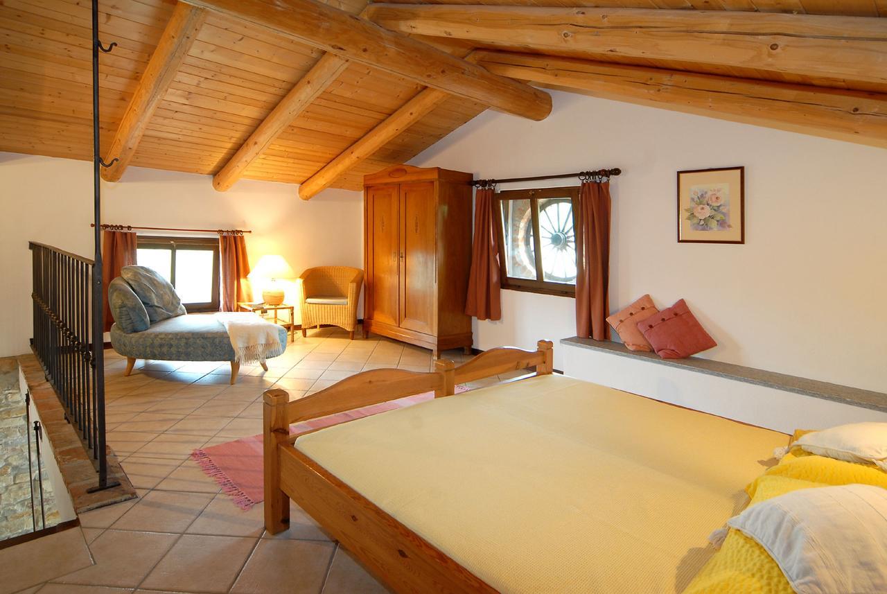 Agriturismo Sondrea Sinio Exterior photo
